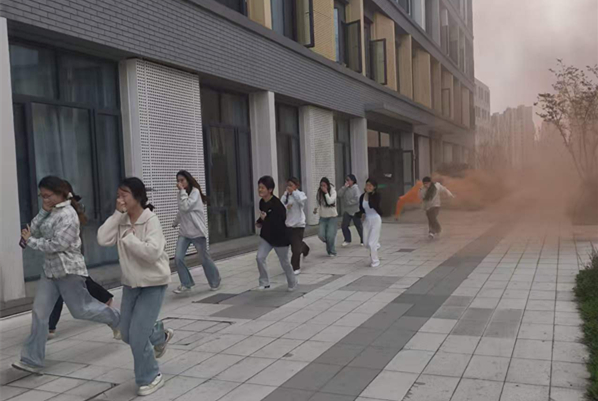 砺技砺能守平安 以练筑防护校园